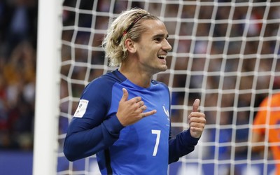 欧亿电竞-他们发帖比踢球还忙